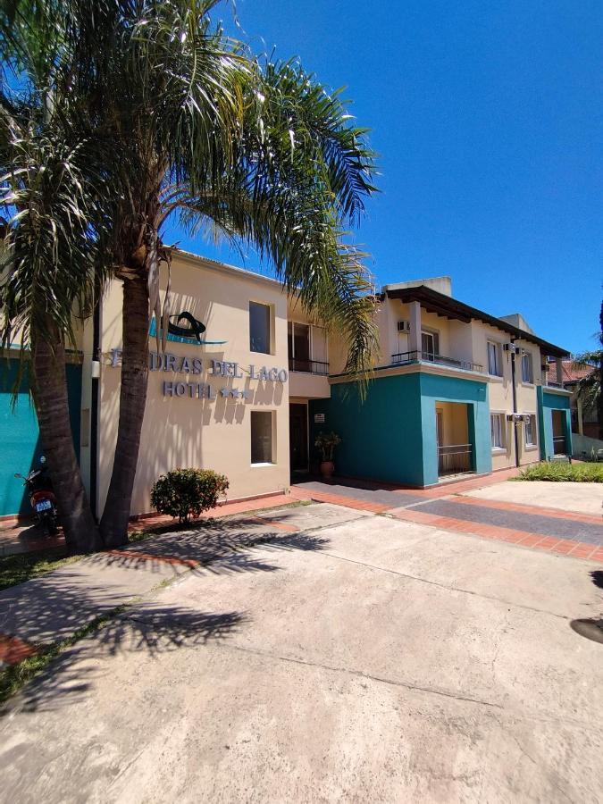 Piedras Del Lago Federación Exterior foto
