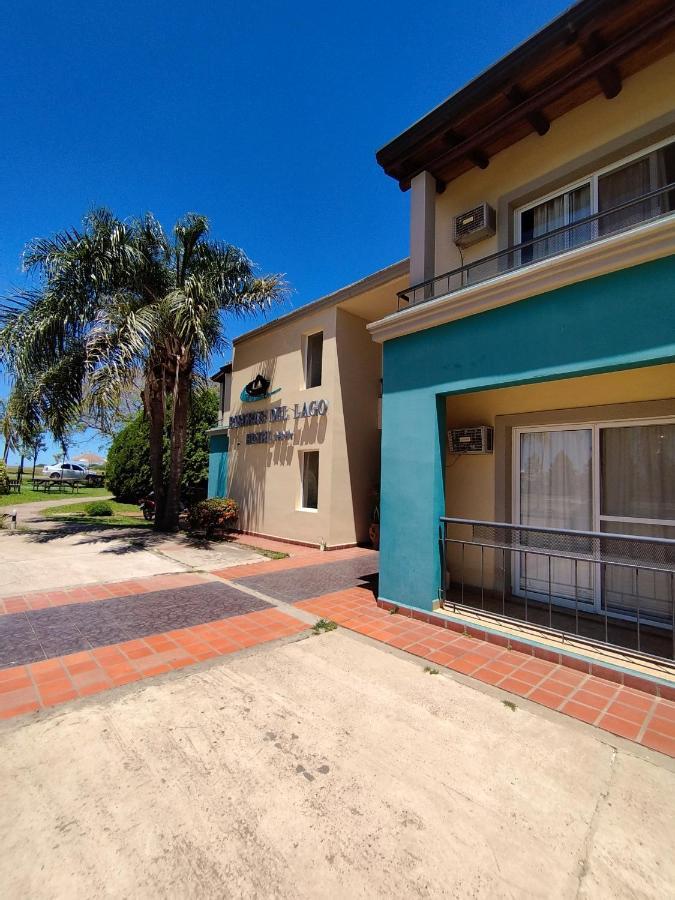 Piedras Del Lago Federación Exterior foto